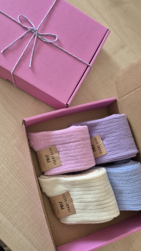 [39-41] ZESTAW Pastelove 4 pary Fest Ciepłych Zoków - zapakowane na prezent