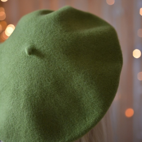 Groszek beret 100% wełna, polska produkcja Groszek beret 100% wełna, polska produkcja
