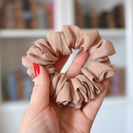 Jedwab midi gumka upcykling scrunchie CAPPUCCINO