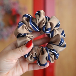 Jedwab maxi gumka upcykling scrunchie KAWA I GRANAT