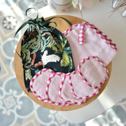 Komplet zero waste 5 wacików + ręcznik + woreczek papugi