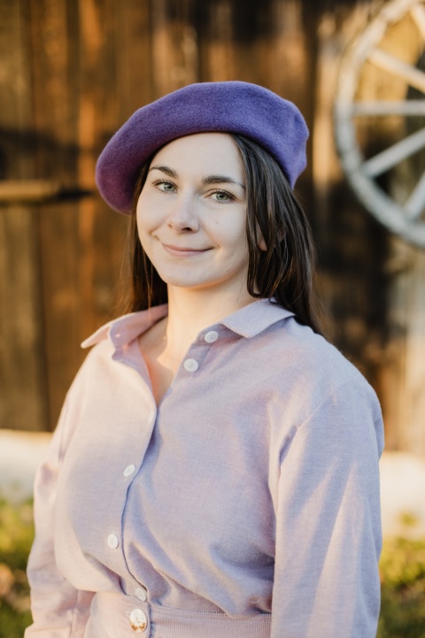 Zgaszony fiolet beret 100% wełna, polska produkcja Zgaszony fiolet beret 100% wełna, polska produkcja
