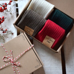 [39-41] ZESTAW XMAS 4 pary Fest Ciepłych Zoków - zapakowane na prezent