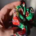 COCA COLA VINTAGE Jedwab MINI MINI gumka upcykling scrunchie COCA COLA VINTAGE Jedwab MINI MINI gumka upcykling scrunchie