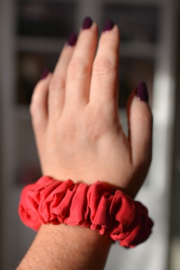Jedwab midi gumka upcykling scrunchie MALINA