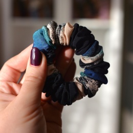 Jedwab mini gumka upcykling scrunchie SZRON I ATRAMENT