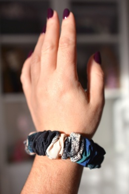 Jedwab mini gumka upcykling scrunchie SZRON I ATRAMENT