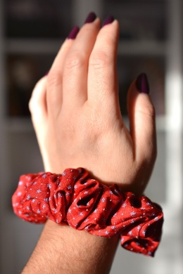 Jedwab MAXI/MIDI gumka upcykling scrunchie CZERWIEŃ