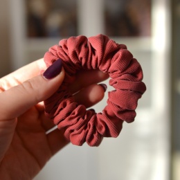 Jedwab mini gumka upcykling scrunchie jesienny róż