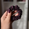 Jedwab Mini Mini gumka upcykling scrunchie Śliwkowa fantazja :) Jedwab Mini Mini gumka upcykling scrunchie Śliwkowa fantazja :)