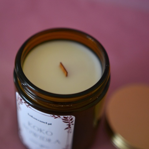 KOKO POWIDŁA ❤ świeca sojowa koko szanel (M - średnia) zapakowana na prezent KOKO POWIDŁA ❤ świeca sojowa koko szanel (M - średnia) zapakowana na prezent