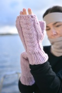 Wełna merino i alpaka MITENKI handmade warkocz róż/lawenda Wełna merino i alpaka MITENKI handmade warkocz róż/lawenda