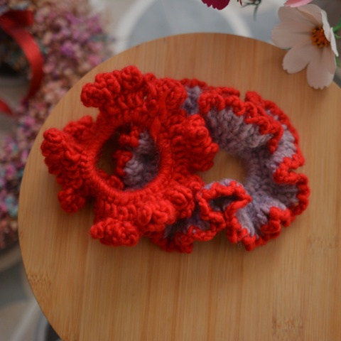ZESTAW 2szt. Szydełkowane scrunchie czerwień i róż 100% wełna ZESTAW 2szt. Szydełkowane scrunchie czerwień i róż 100% wełna