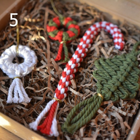 Zestaw zawieszek makramowych Hand Made XMAS - do wyboru