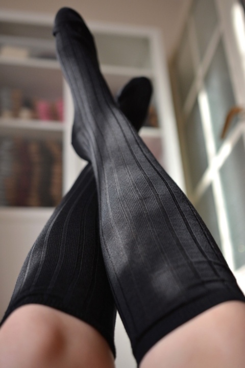 [35-37] PODKOLANÓWKI wełna merino CZARNE