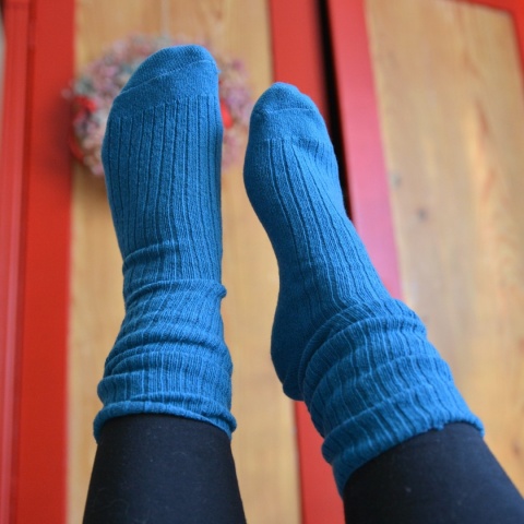 [42-44] Fest Ciepłe Zoki TURKUS (wełna jagnięca)