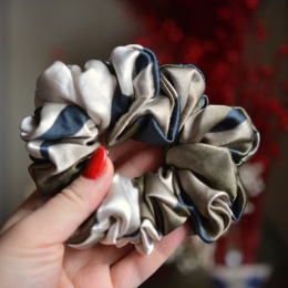 Jedwab MAXI gumka upcykling scrunchie MGLISTE WYDMY