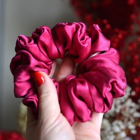 Jedwab maxi gumka upcykling scrunchie GŁĘBOKI RÓŻ POŁYSK
