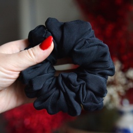 Jedwab maxi gumka upcykling scrunchie CZARNA MAT