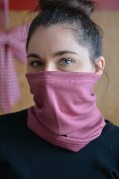 KOMIN 100% wełna merino BRUDNY RÓŻ