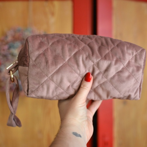 Kuferek z wadą UPCYKLING