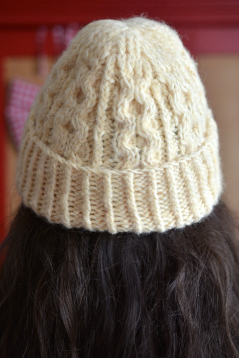 Merino + alpaka czapka handmade warkocz masełkowa