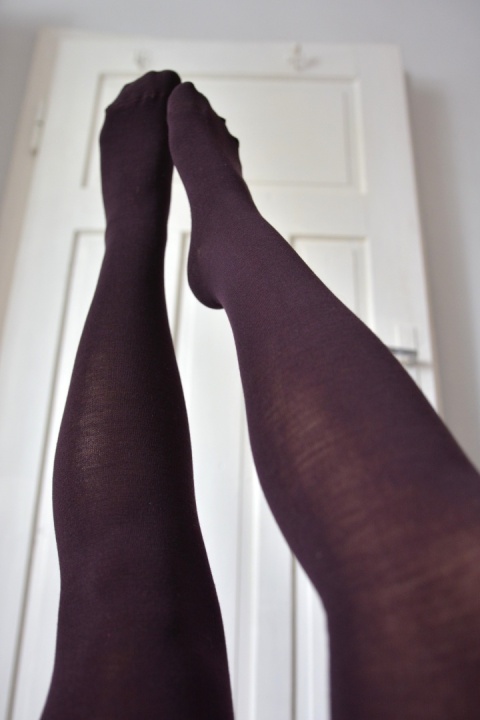 Wełna merino rajstopy ŚLIWKA