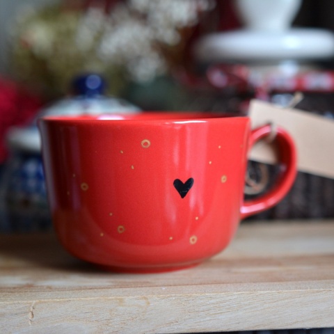 Usmiech w płynie, kubek ręcznie malowany Miny Moose czerwony