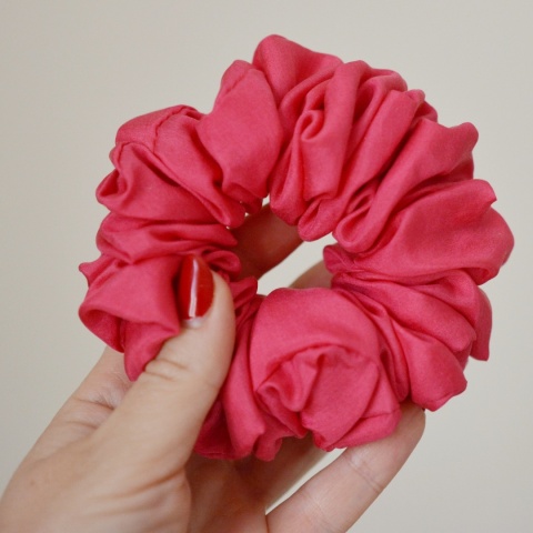 Jedwab MAXI gumka upcykling scrunchie LANDRYNKA