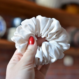 Jedwab MIDI gumka upcykling scrunchie ŚMIETANKA