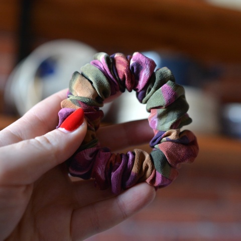 Jedwab MINI gumka upcykling scrunchie POLSKA JESIEŃ