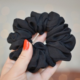Jedwab MAXI gumka upcykling scrunchie CZARNA