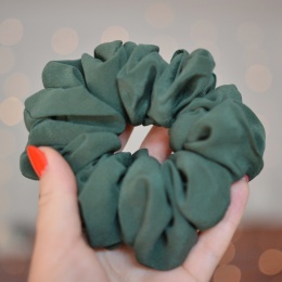 Jedwab MAXI gumka upcykling scrunchie LEŚNA ZIELEŃ